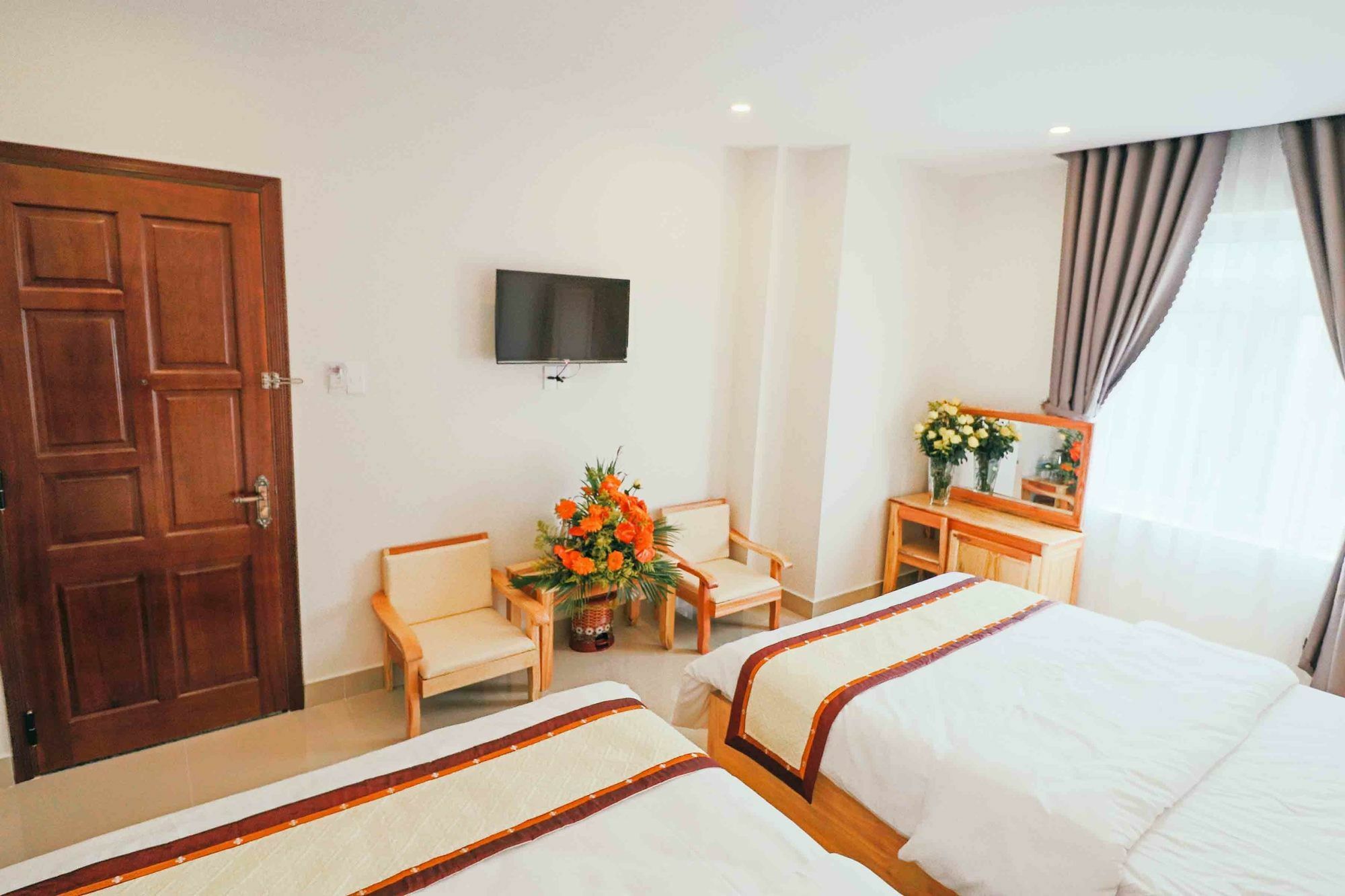 Mai Hoang Da Lat Hotel מראה חיצוני תמונה